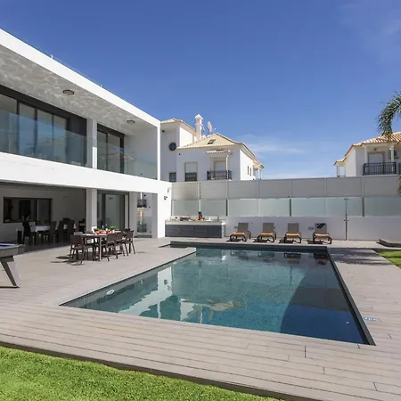 Luxury With Private Pool Pensión Albufeira